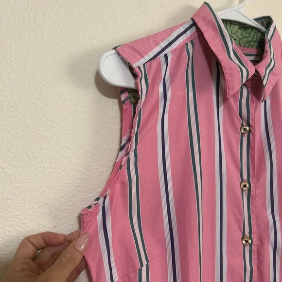 Robert Graham Pink Striped Sleeveless Button Down Shirt Size 6 - Picture 5 of 8